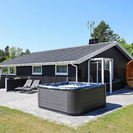 Holiday Home Blavand ブラーバンド